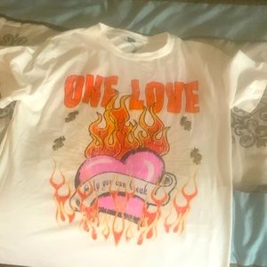 Studio Chunk Men's Flame Heart Print Short Sleeve T-shirt